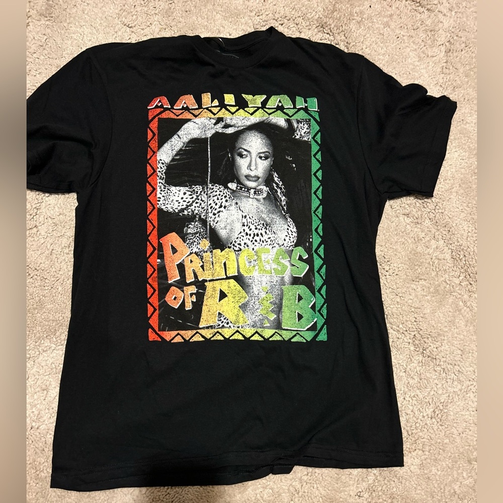 aaliyah Queen Of R&B T-shirt Cotton For men Women All Size